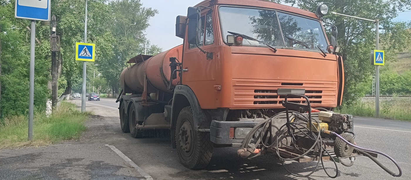 Продажа поливомоечных машин для уборки дорог и поливки зеленых насаждений в Ингушетии